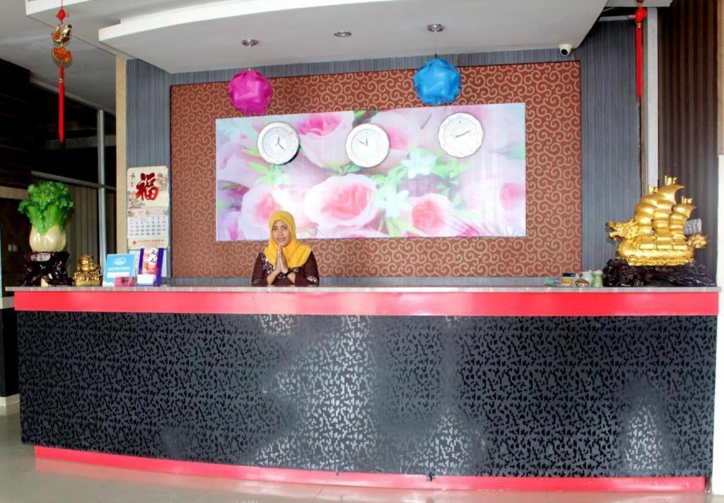 Hotel Permata Makassar Bagian luar foto