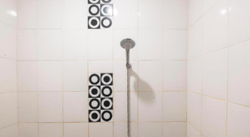 Hotel Permata Makassar Bagian luar foto